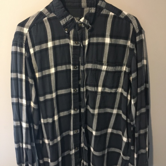 clothing - Picture 7 of 8